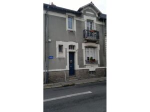 Mise en peinture de la façade d'une maison de caractère de Nantes (44200)